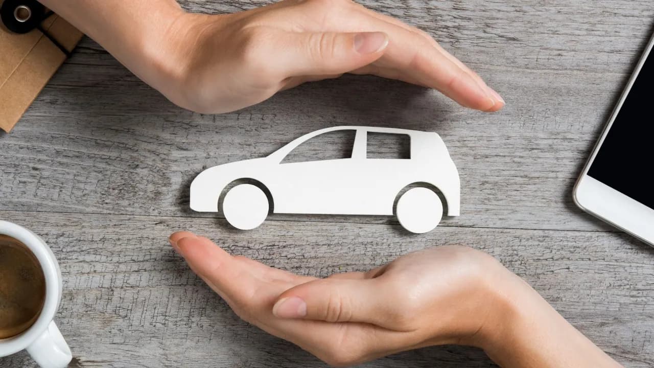 Ubezpieczenie samochodu 75 czy 100 w koszty – co warto wiedzieć?